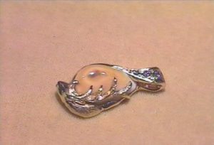 elk-ivory-necklace-pendent